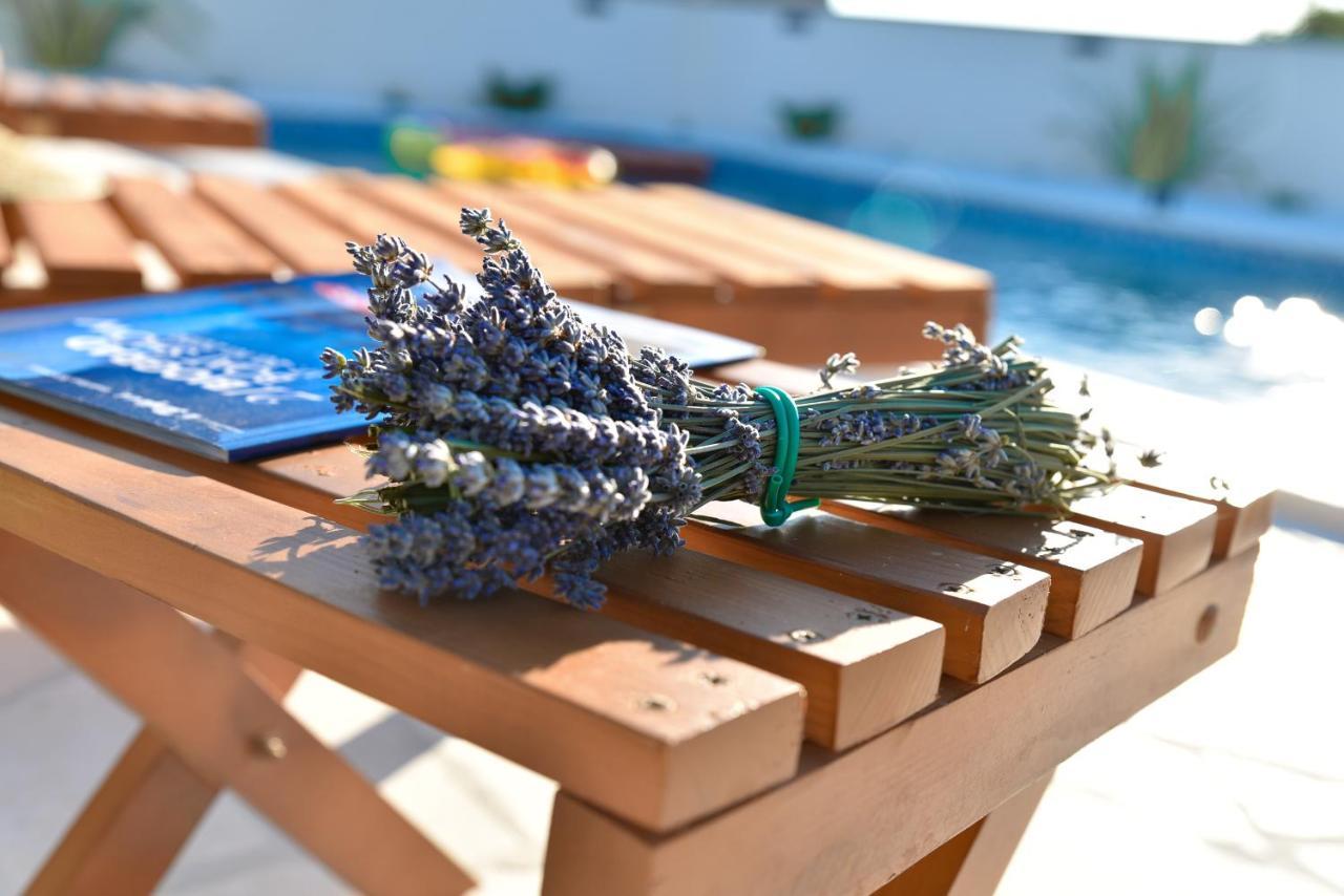 Villa Navita Augustinus With Pool Debeljak Εξωτερικό φωτογραφία